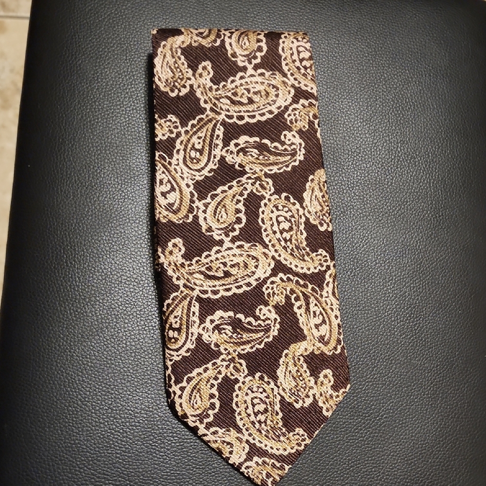 Bugle Boy Neck Tie